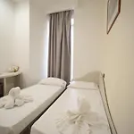 Romerooms Bed & Breakfast 4*