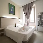 Romerooms Rome
