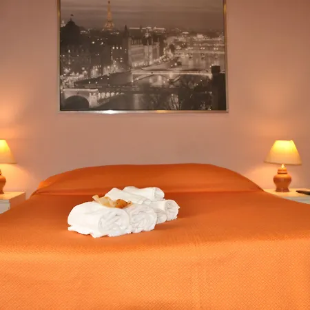 Romerooms 4*