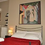 Romerooms Bed and Breakfast