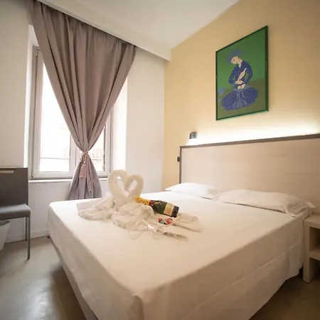 Romerooms Bed & Breakfast 4*