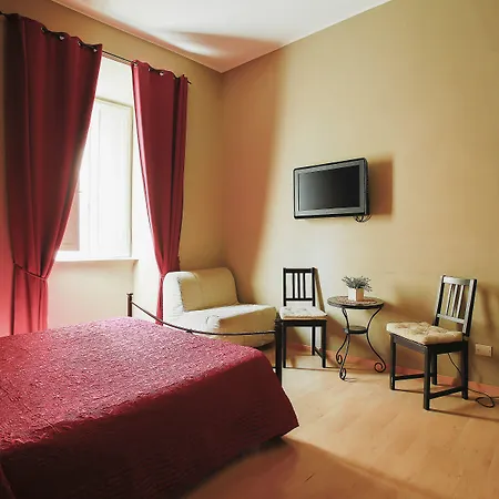 Romerooms Bed & Breakfast