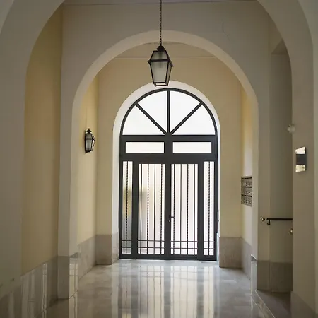 Romerooms Bed & Breakfast