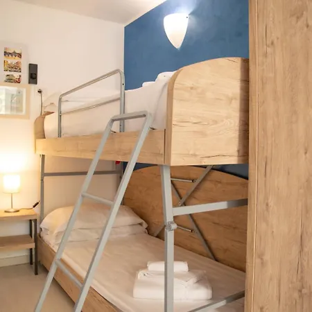 Romerooms Bed & Breakfast