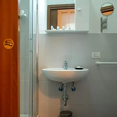 Romerooms 4* Roma