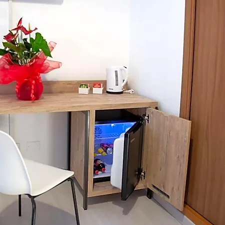 Romerooms Alojamento de Acomodação e Pequeno-almoço 4*