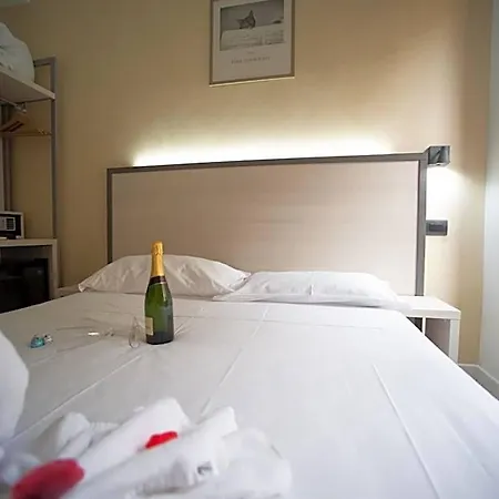 Romerooms 4* Roma