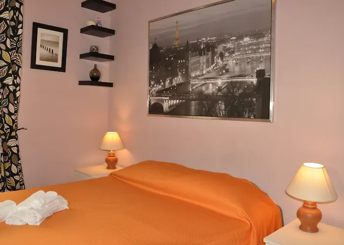 Romerooms Bed & Breakfast