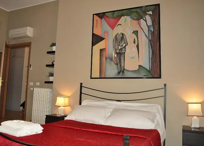 Romerooms Bed & Breakfast