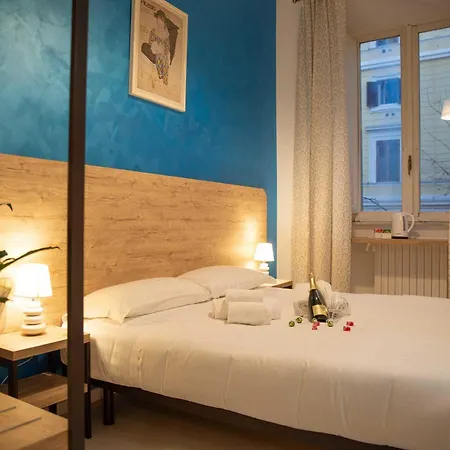 Frühstückspension Romerooms 4*