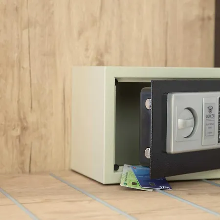 Romerooms Bed & Breakfast